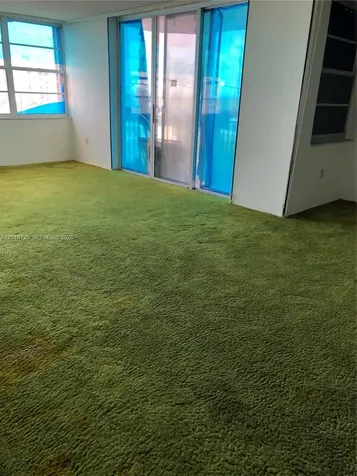 18011 Biscayne Boulevard Aventura FL 33160