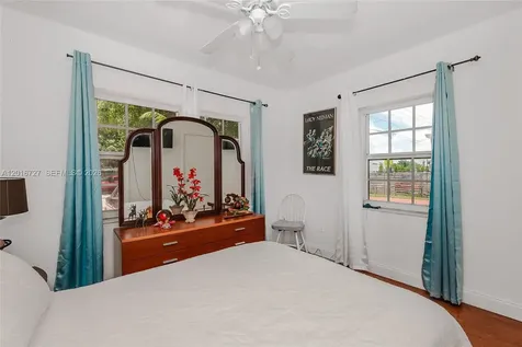13485 NE 9th Avenue North Miami FL 33161