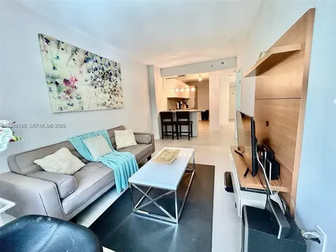 100 Lincoln Road Miami Beach FL 33139