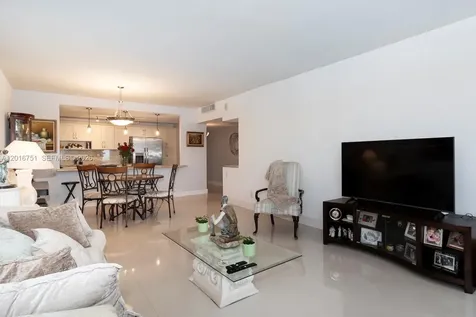 19370 Collins Avenue Sunny Isles Beach FL 33160