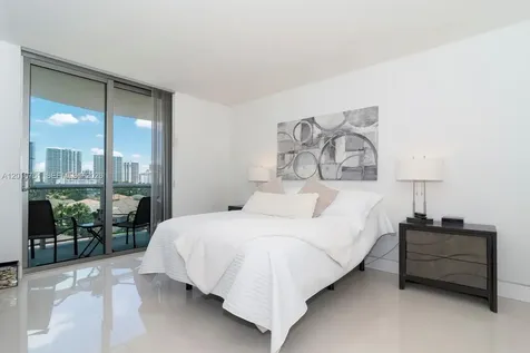 19370 Collins Avenue Sunny Isles Beach FL 33160