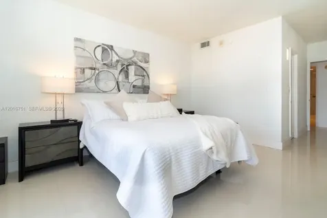 19370 Collins Avenue Sunny Isles Beach FL 33160