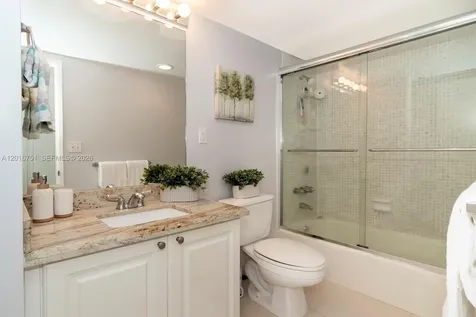 19370 Collins Avenue Sunny Isles Beach FL 33160