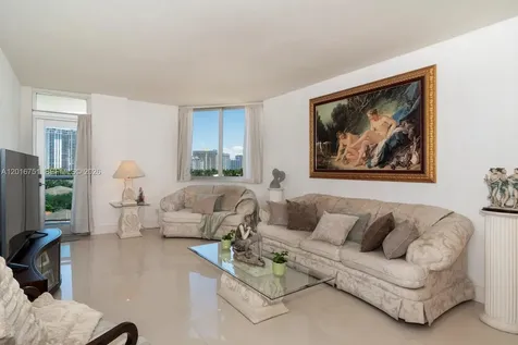 19370 Collins Avenue Sunny Isles Beach FL 33160
