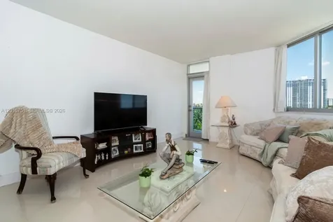 19370 Collins Avenue Sunny Isles Beach FL 33160