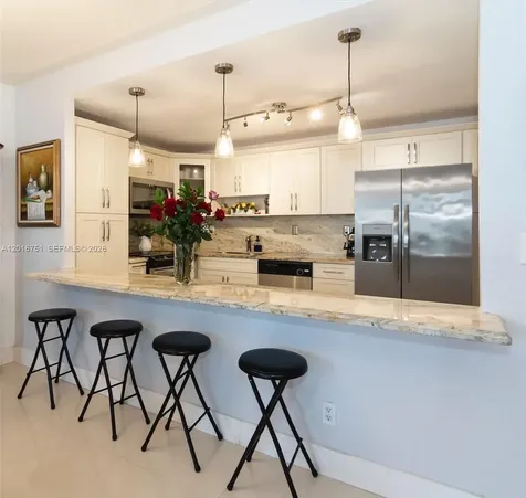 19370 Collins Avenue Sunny Isles Beach FL 33160