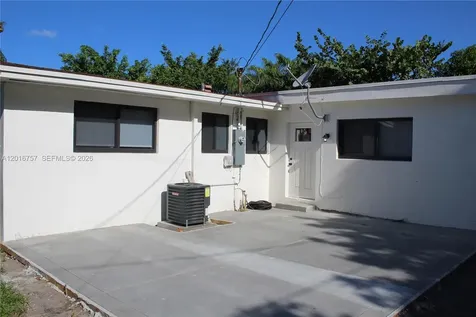 18815 NW 42nd Place Miami Gardens FL 33055