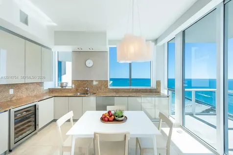 50 S Pointe Drive Miami Beach FL 33139