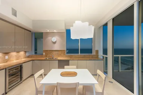 50 S Pointe Drive Miami Beach FL 33139