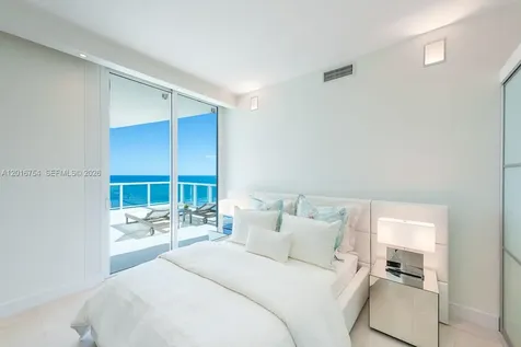 50 S Pointe Drive Miami Beach FL 33139
