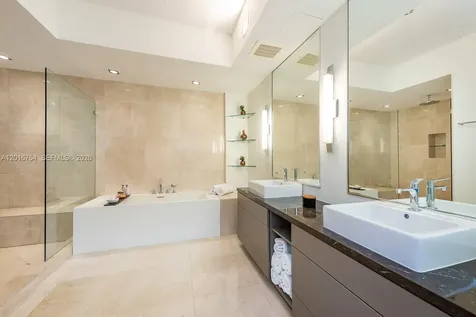50 S Pointe Drive Miami Beach FL 33139