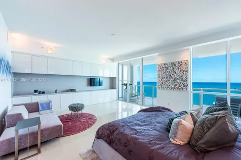50 S Pointe Drive Miami Beach FL 33139