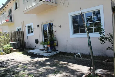 2741 NE 4th Street Homestead FL 33033