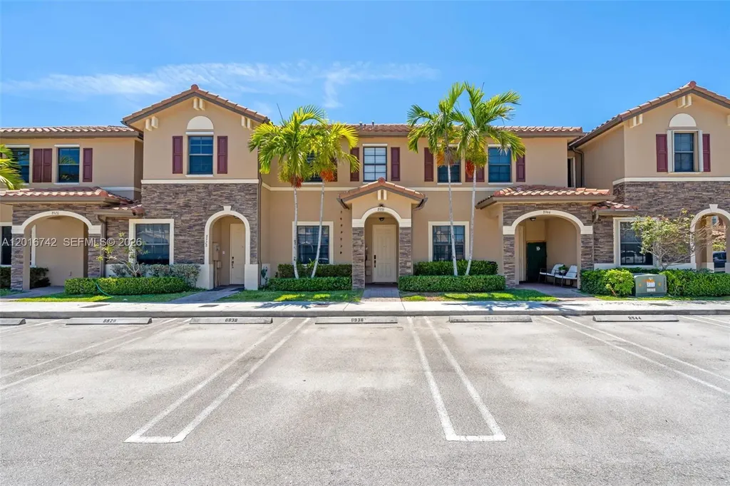 8936 W 35th Lane Hialeah FL 33018