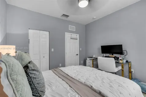8936 W 35th Lane Hialeah FL 33018