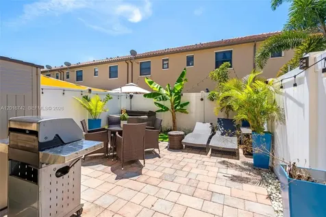 8936 W 35th Lane Hialeah FL 33018