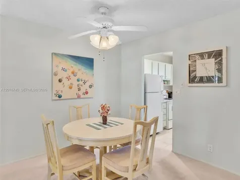 5300 Washington Street Hollywood FL 33021