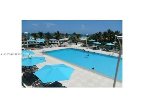 100 Lincoln Road Miami Beach FL 33139
