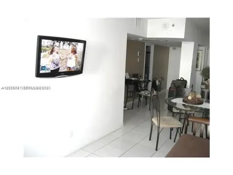 100 Lincoln Road Miami Beach FL 33139