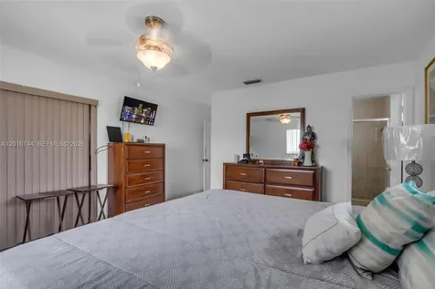 5809 NW 83rd Avenue Tamarac FL 33321