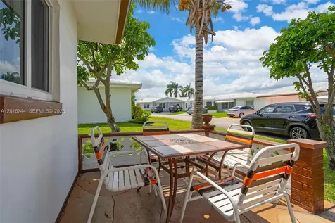 5809 NW 83rd Avenue Tamarac FL 33321