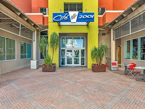 2000 N Bayshore Drive Miami FL 33137