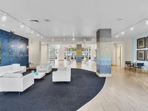 2000 N Bayshore Drive Miami FL 33137