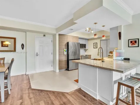2000 N Bayshore Drive Miami FL 33137