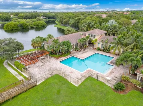 2482 Centergate Drive Miramar FL 33025