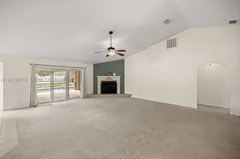 4300 NW 4th Circle Ocala FL 34475