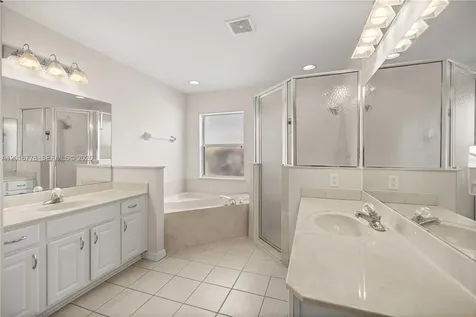 4300 NW 4th Circle Ocala FL 34475