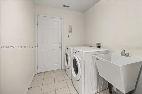 4300 NW 4th Circle Ocala FL 34475