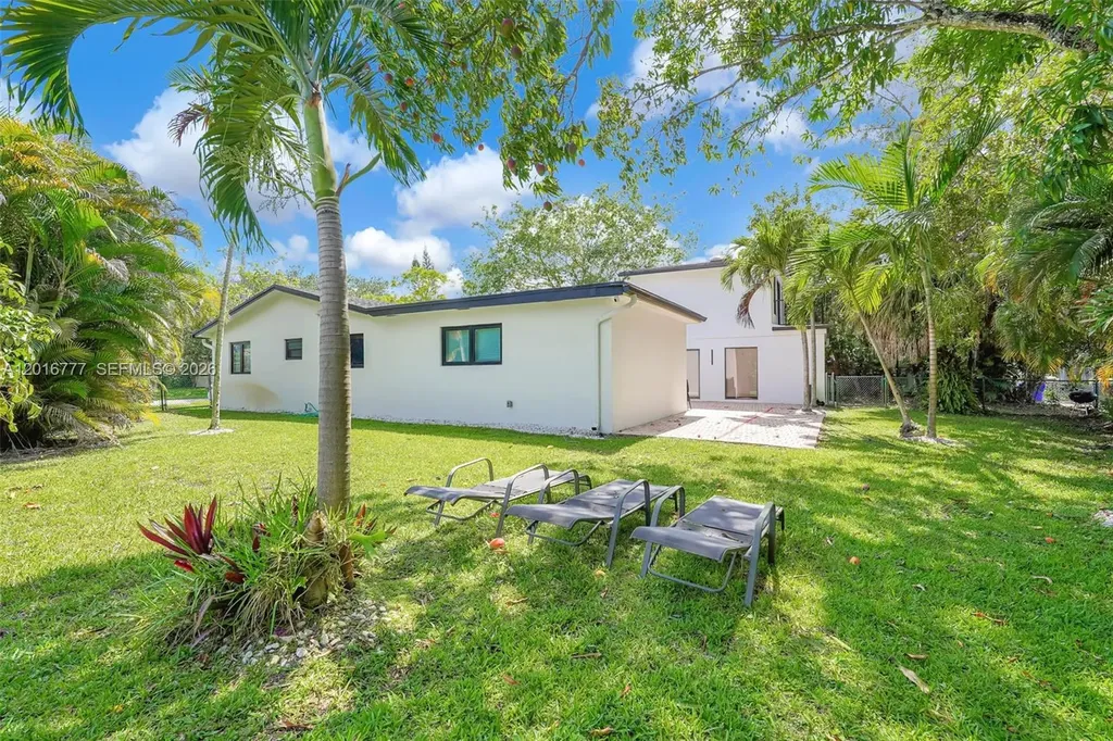 3411 Thomas Street Hollywood FL 33021