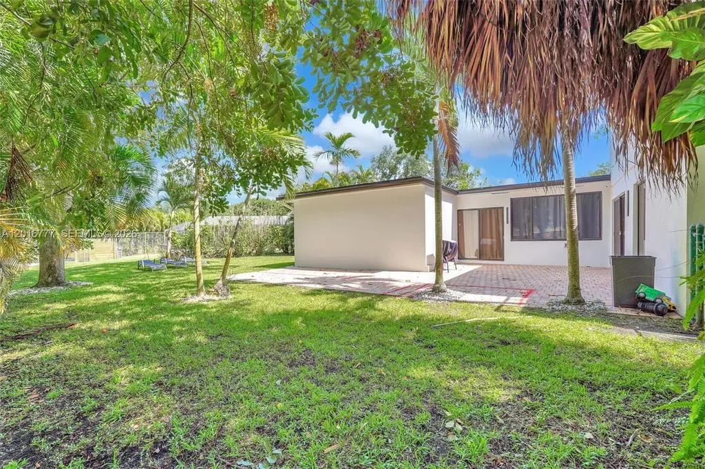 3411 Thomas Street Hollywood FL 33021