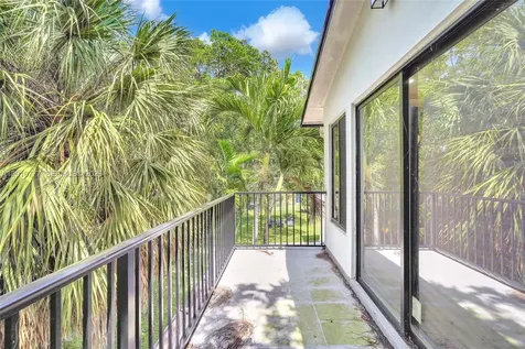 3411 Thomas Street Hollywood FL 33021
