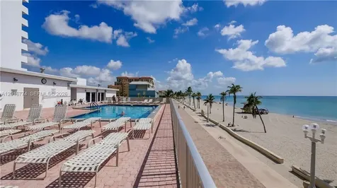 3111 N Ocean Drive Hollywood FL 33019