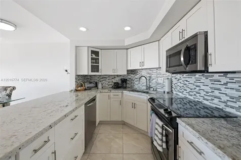 3111 N Ocean Drive Hollywood FL 33019