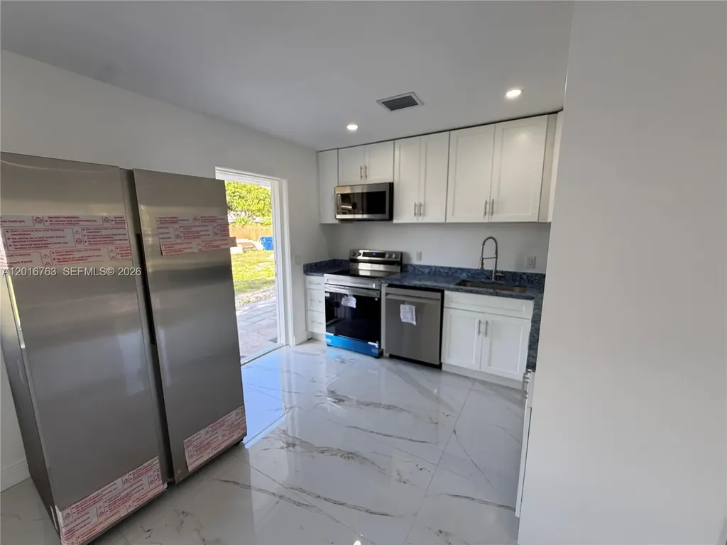 1606 NW 12th Avenue Fort Lauderdale FL 33311