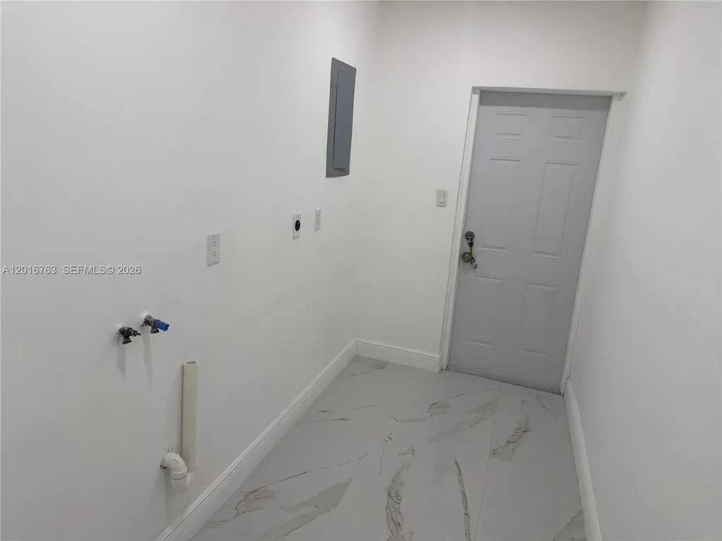 1606 NW 12th Avenue Fort Lauderdale FL 33311