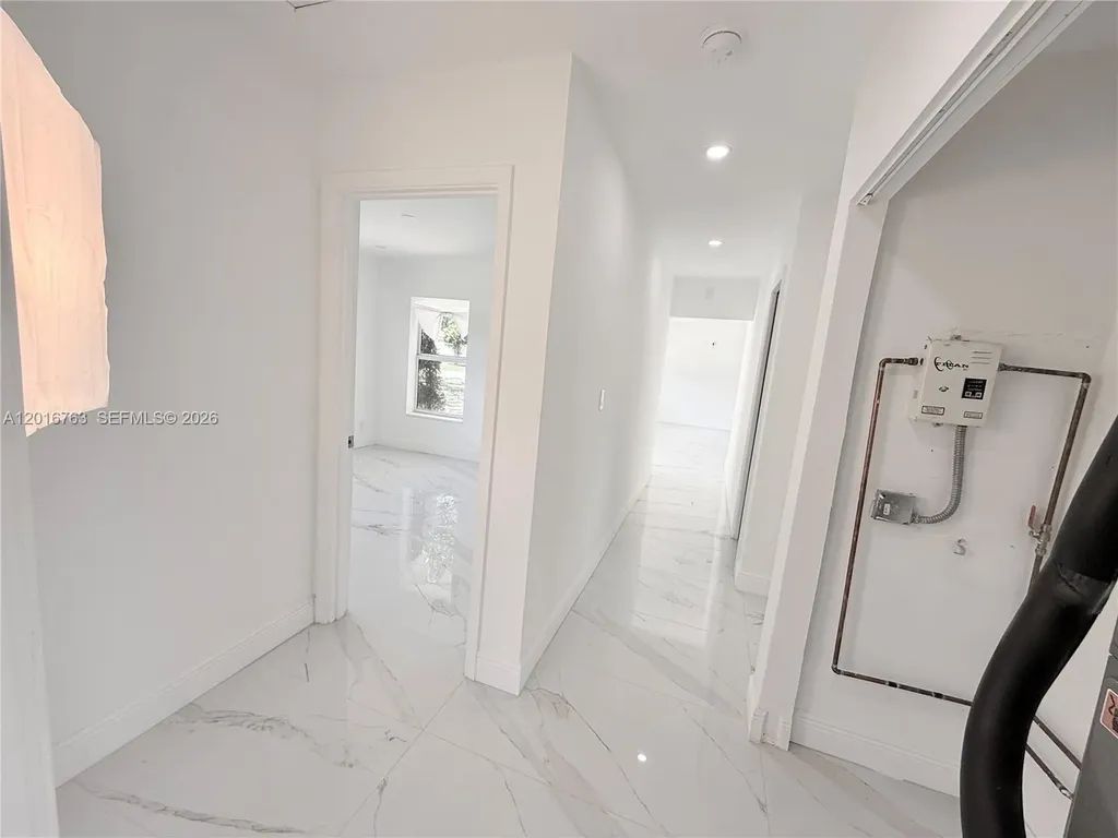 1606 NW 12th Avenue Fort Lauderdale FL 33311