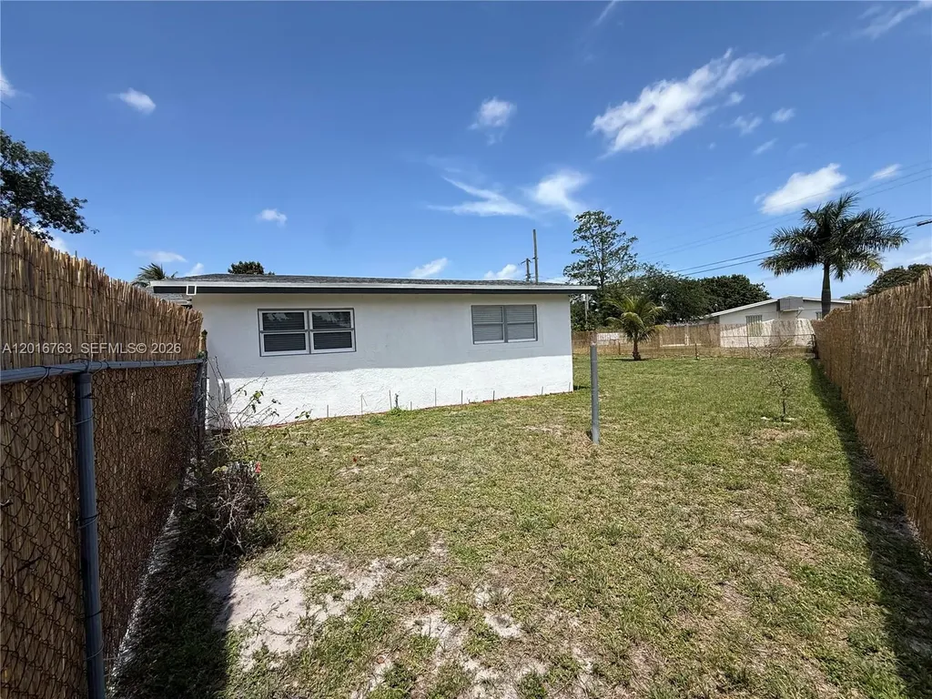 1606 NW 12th Avenue Fort Lauderdale FL 33311