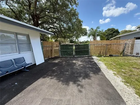1606 NW 12th Avenue Fort Lauderdale FL 33311