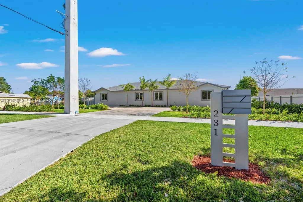 231 NW 3rd Avenue Florida City FL 33034