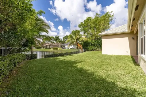 10684 NW 64th Court Parkland FL 33076