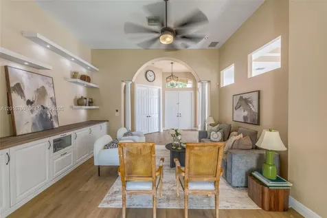 10684 NW 64th Court Parkland FL 33076