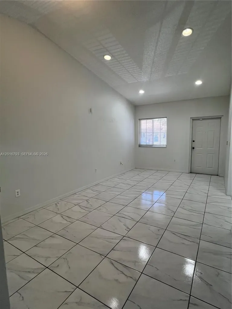 2931 SE 12 Road Homestead FL 33035