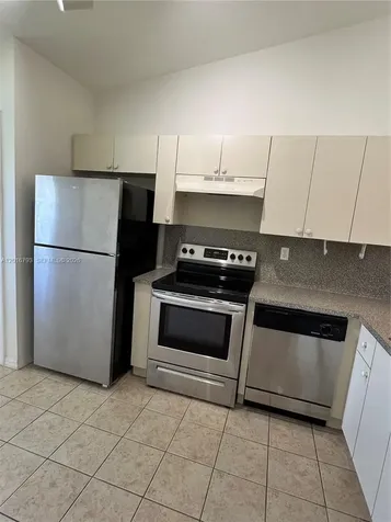 2931 SE 12 Road Homestead FL 33035