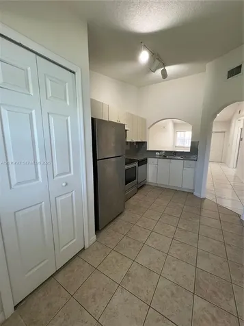 2931 SE 12 Road Homestead FL 33035