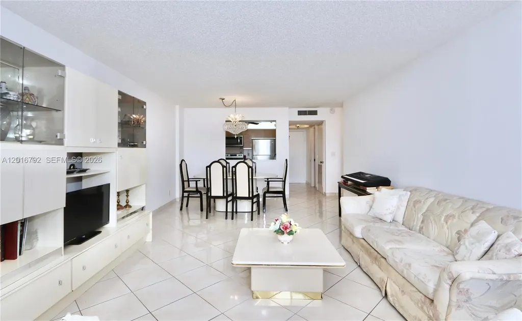 2401 S Ocean Drive Hollywood FL 33019