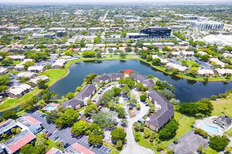 9000 NW 28th Drive Coral Springs FL 33065